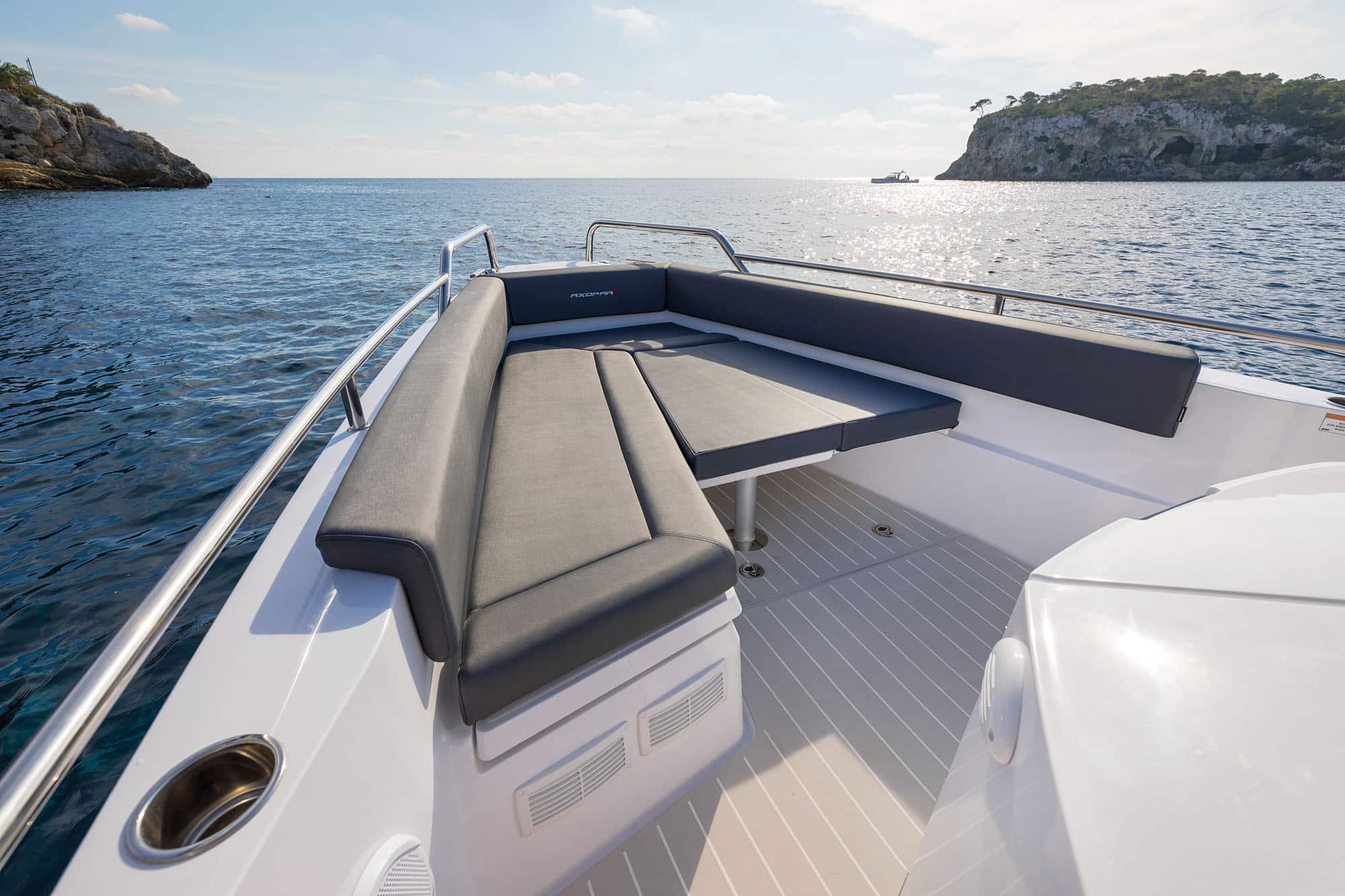 2020 Axopar Boats 28 Cabin Boat Test Pricing Specs Boating Mag