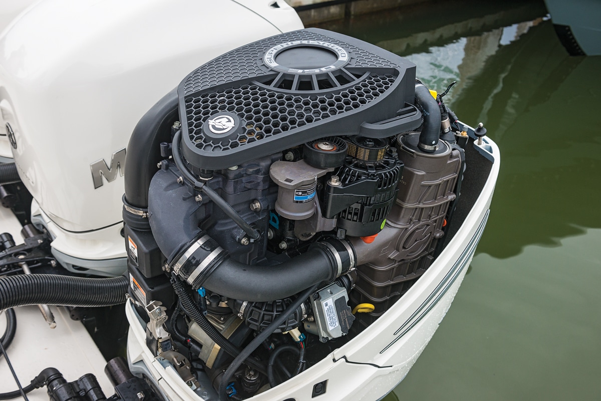 Mercury Outboards Verado 350 Racing 400R Boating Mag