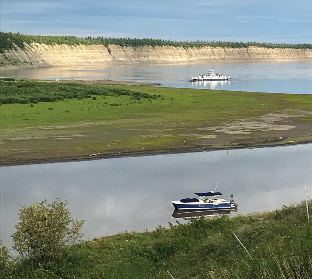 Sparse traffic on the Mackenzie River