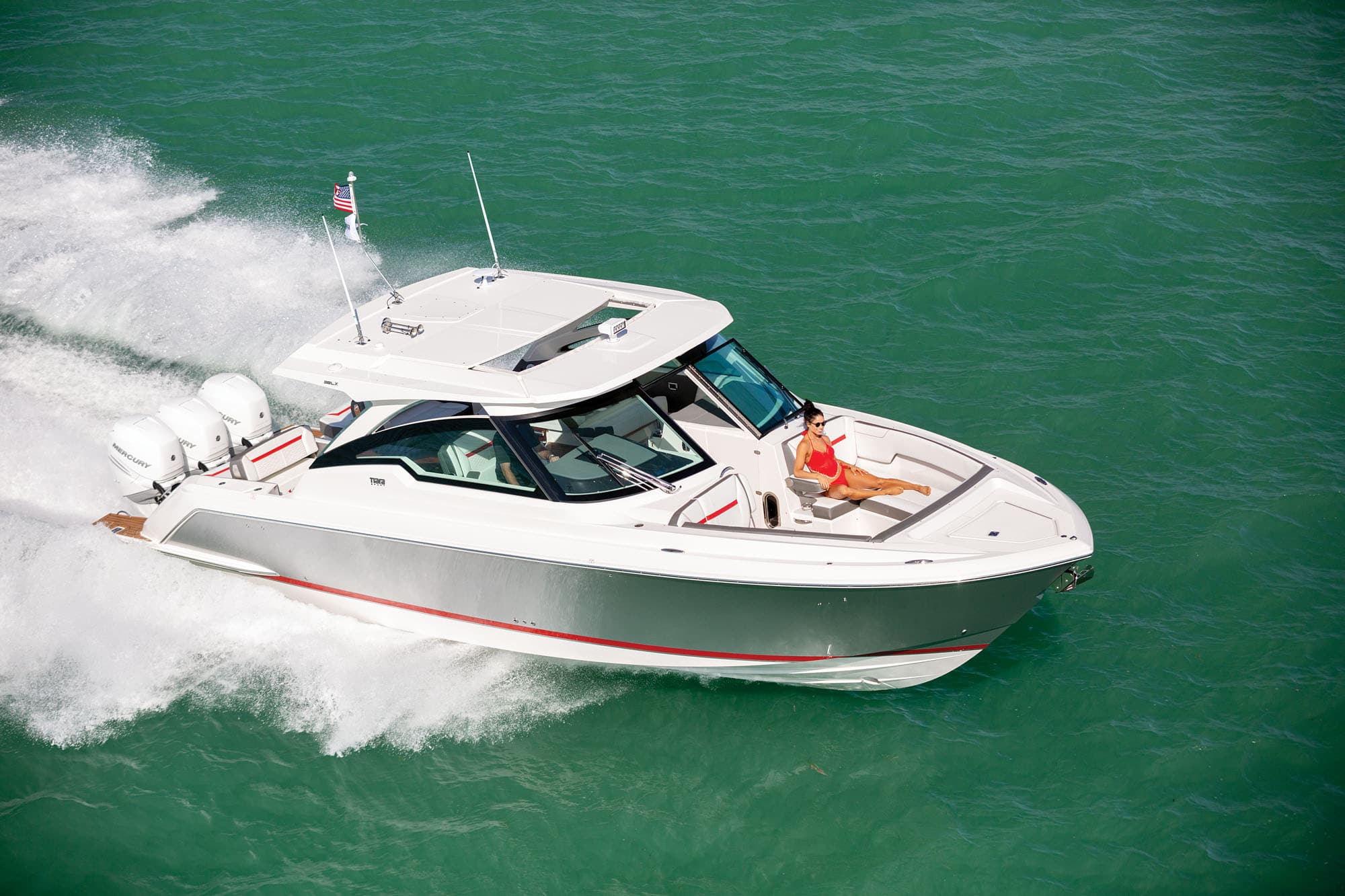 2020 Tiara Sport 38 LX Boat Test, Pricing, Specs | Boating Mag