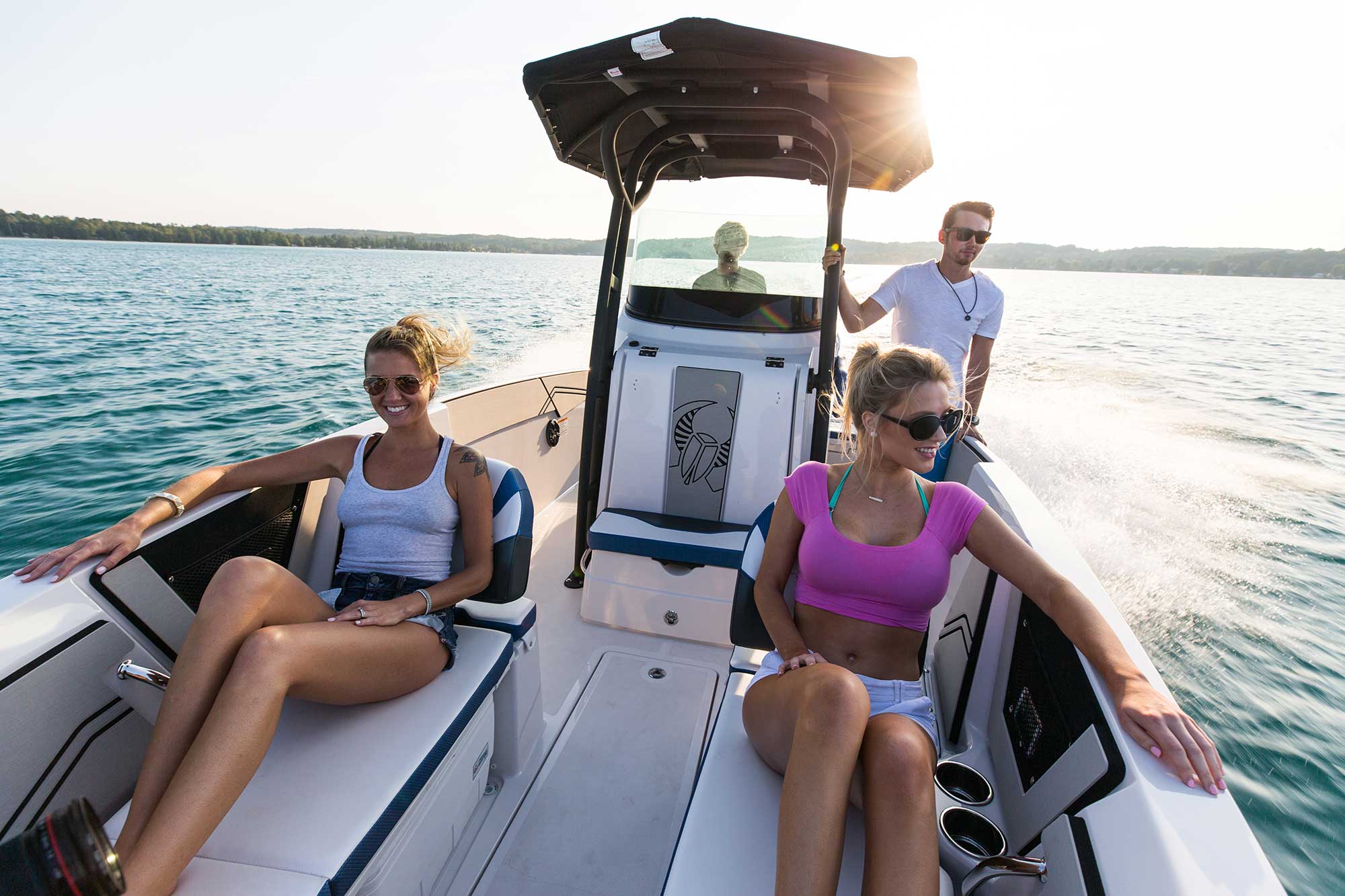 Scarab 255 Open ID Boat Test | Boating Mag