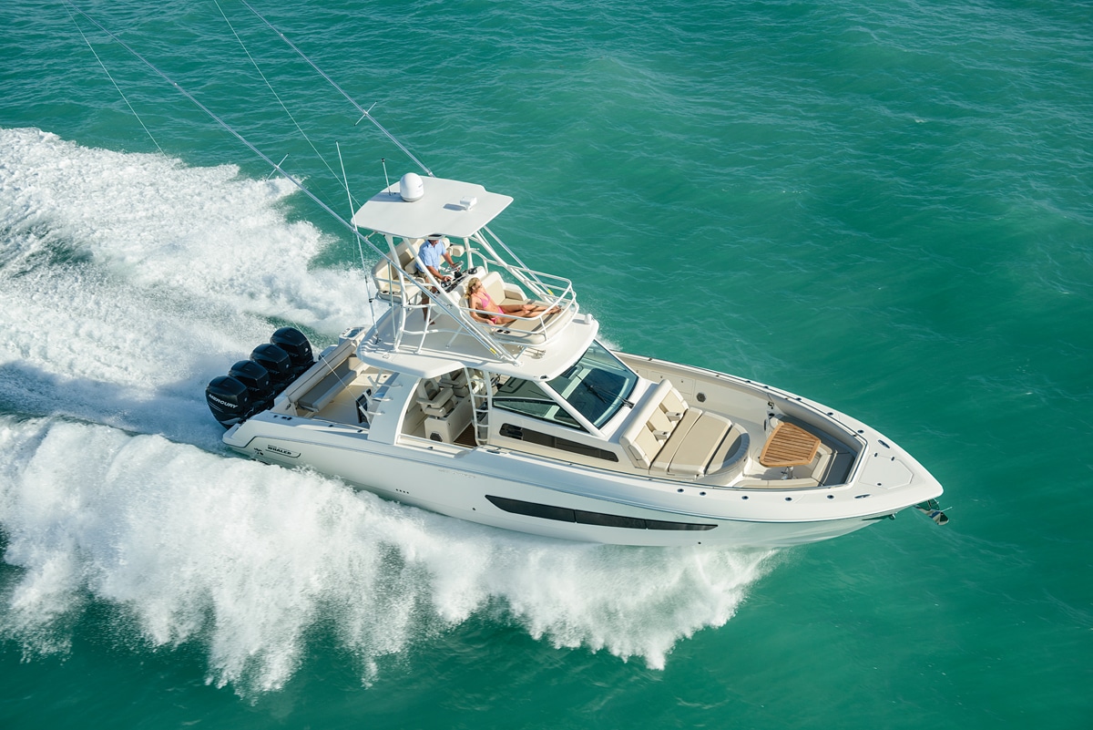 Boston whaler 420 deals outrage