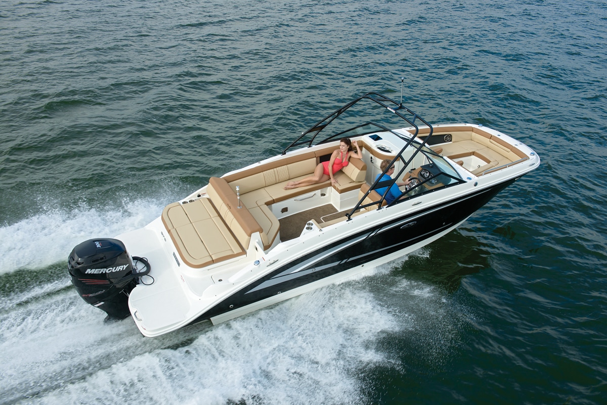 Sea ray 270 deals sundeck