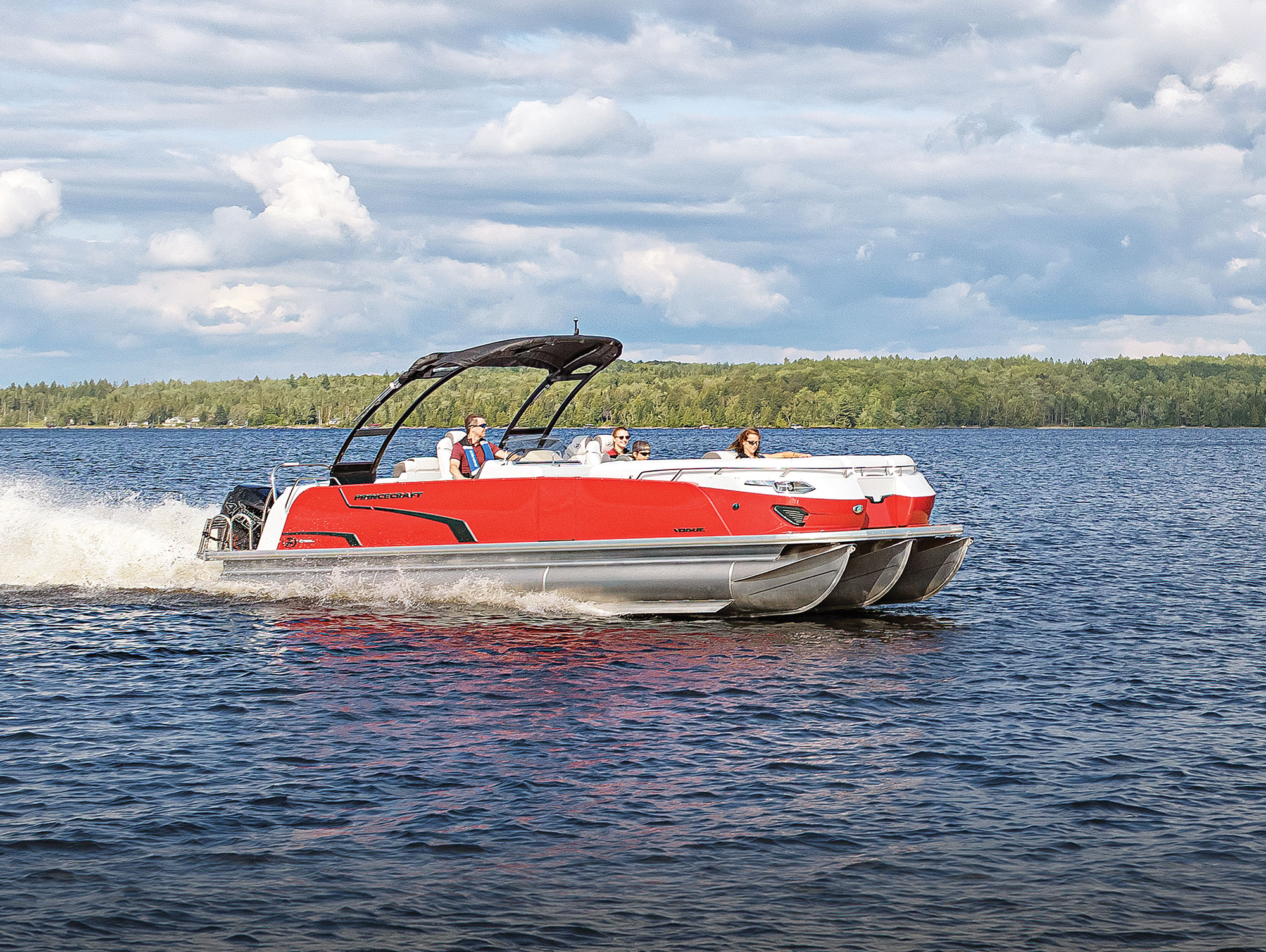 2018 Boat Buyers Guide: Princecraft Vogue 29 XT