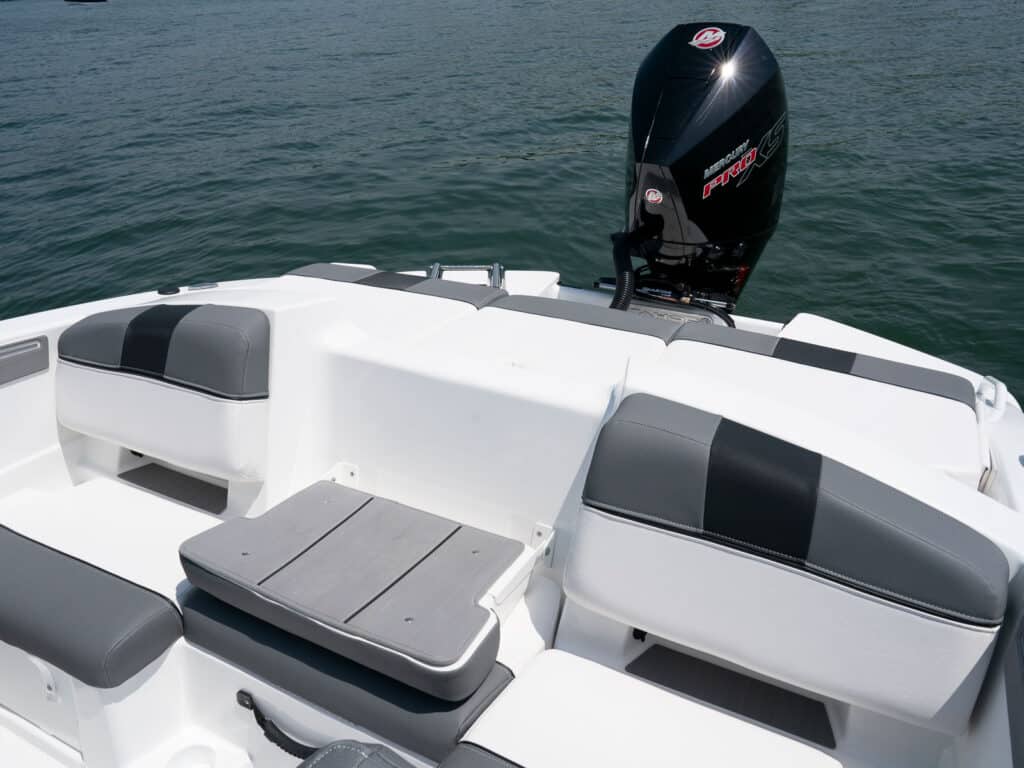 2023 Tahoe T21 Boat Test, Pricing, Specs