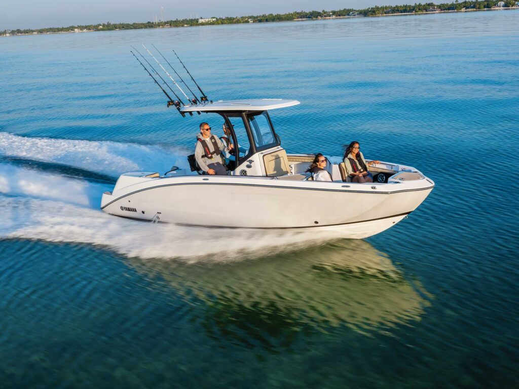 Best Boats for Lakes With 15 Expert Recommendations by Boating