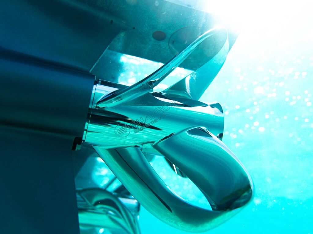 Sharrow propeller underwater with looped blades