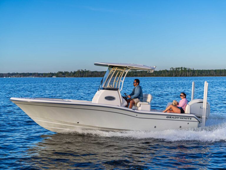 Grady-White 231 Coastal Explorer running inshore