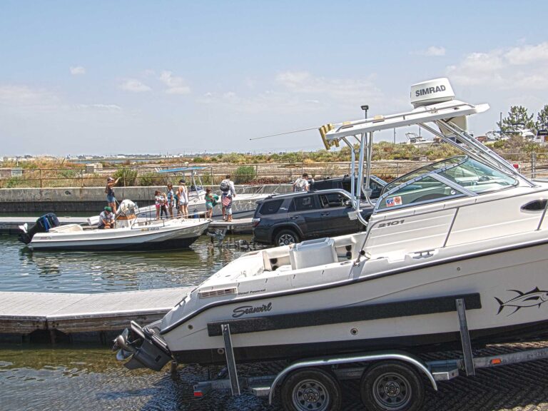 Multiple boats at the launch ramp