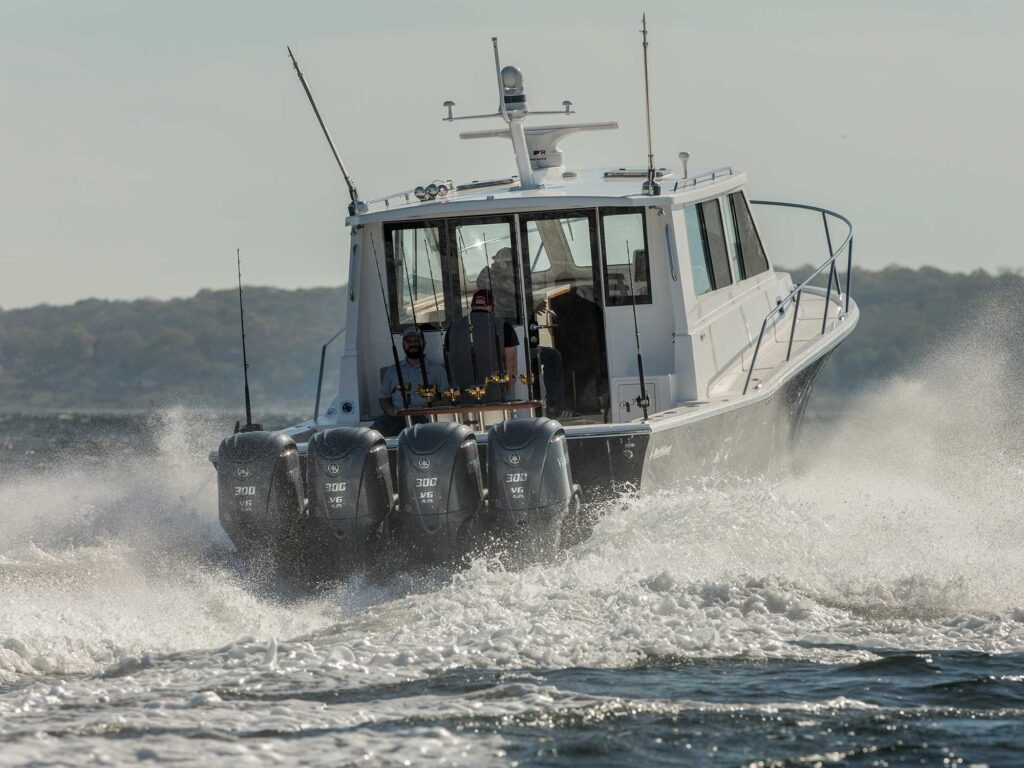 NorthCoast 415 HT running out to sea