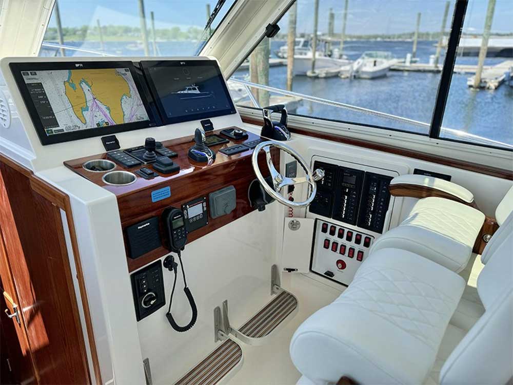 NorthCoast 415 HT helm