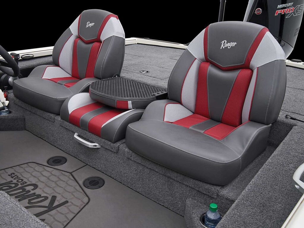 Ranger Alpha 208 aft seating