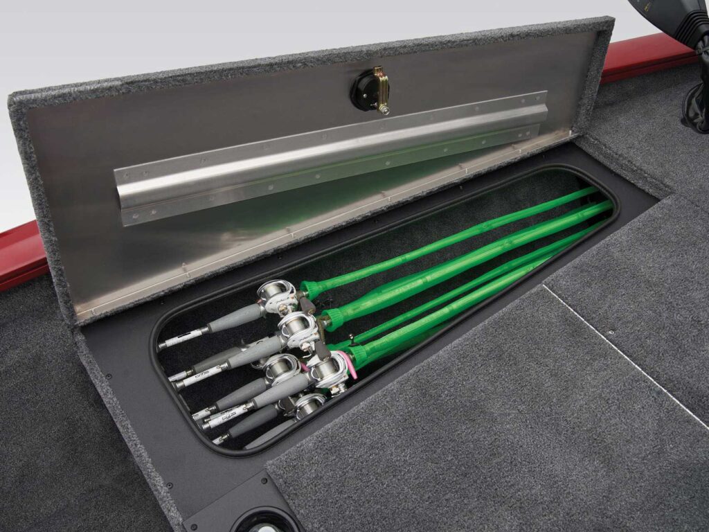 Tracker Pro Team 175 Tournament Edition rod storage