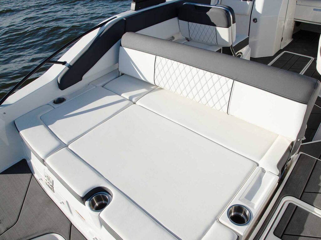 Bayliner D22 sunpad