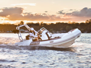 Highfield Boats Velox 420 on the water