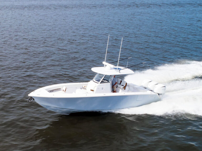 Jupiter Marine 340LS running