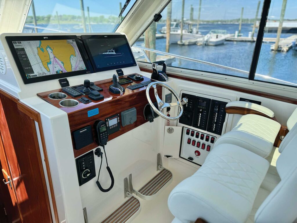 NorthCoast 415HT helm