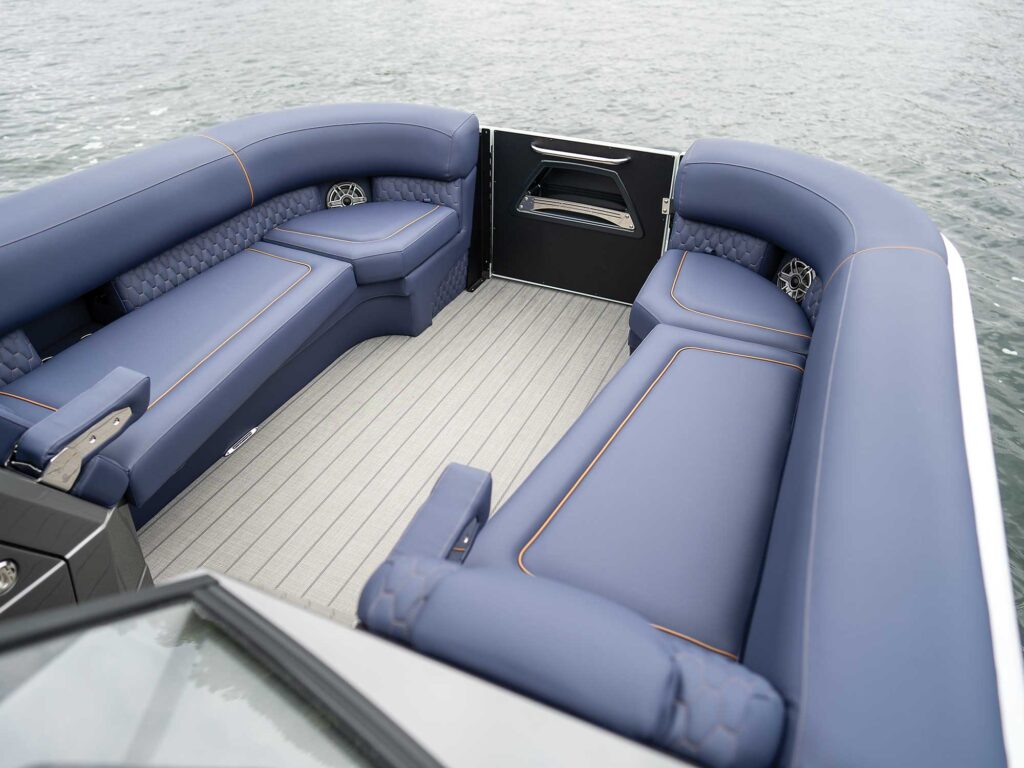 Sylvan M-5 CLZ DC bow seating