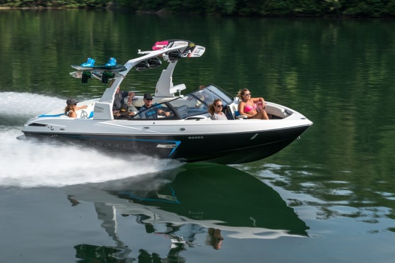 Malibu Boats Wakesetter 23 LSV