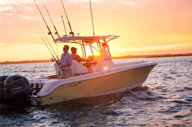 Edgewater 245 CC