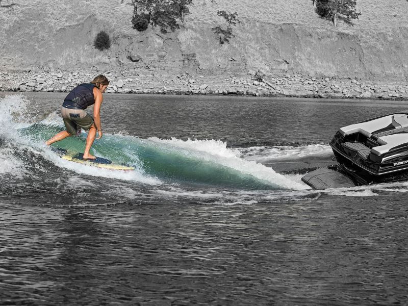 zachstovall.com
+1 407-492-8774
1877 Karolina Ave.
Winter Park, FL 32789 Centurion Ri217 Wakesurfing Review