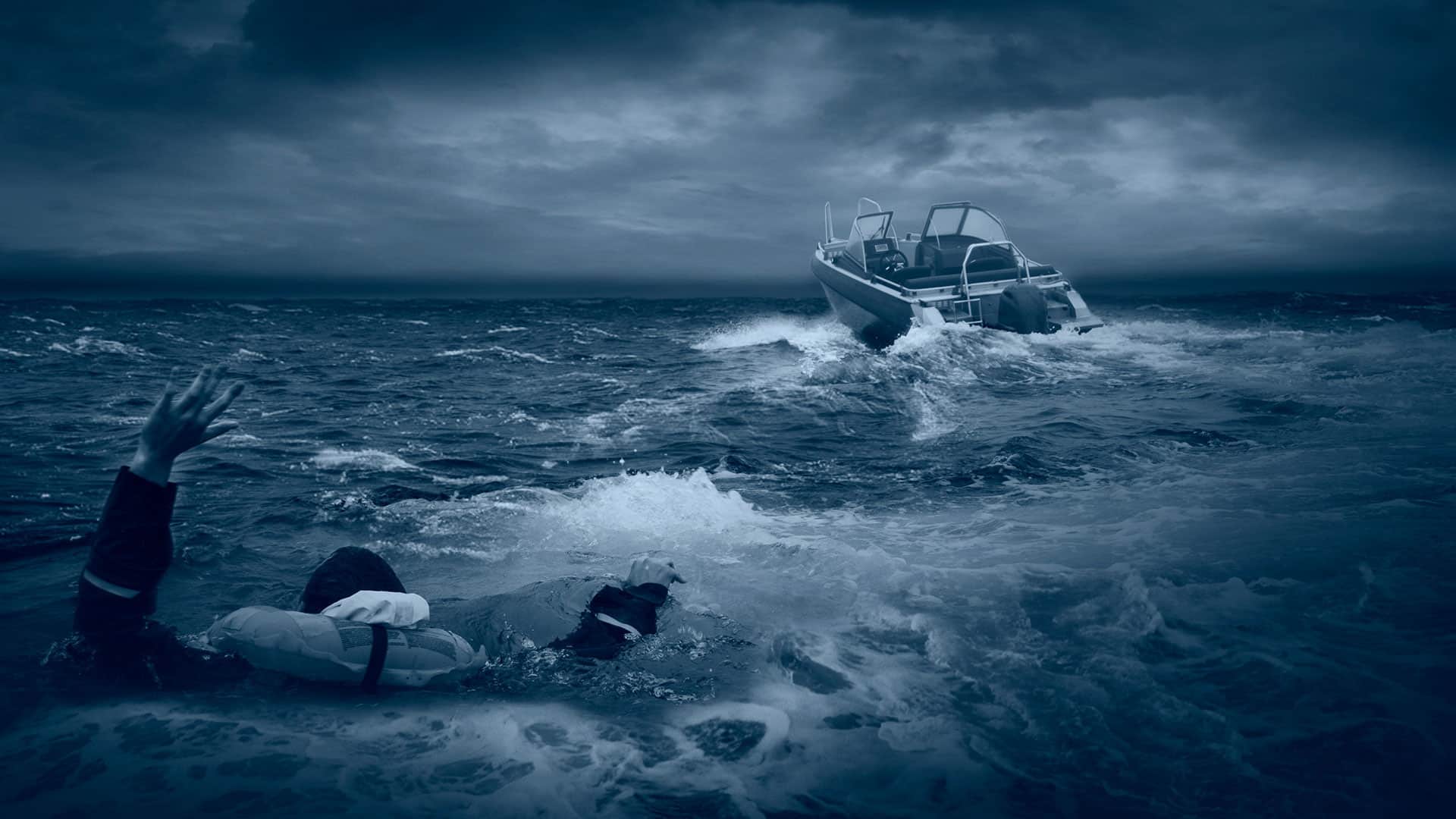 www.boatingmag.com