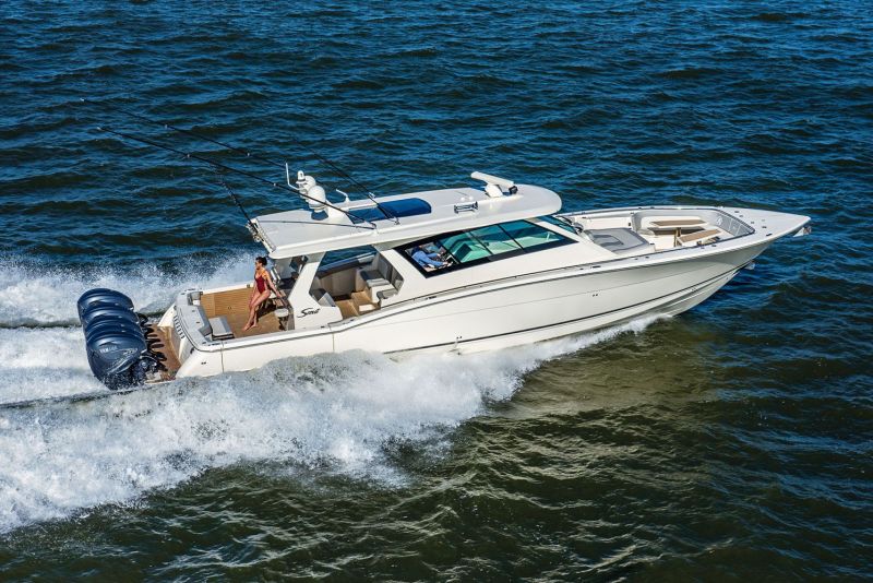Scout 530 LXF in profile