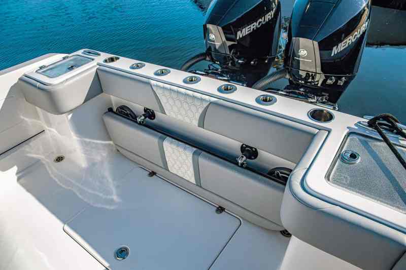 Belzona 27CC cockpit
