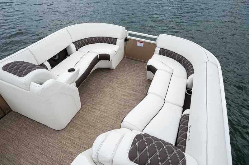Bennington 23 RX Sport Swingback