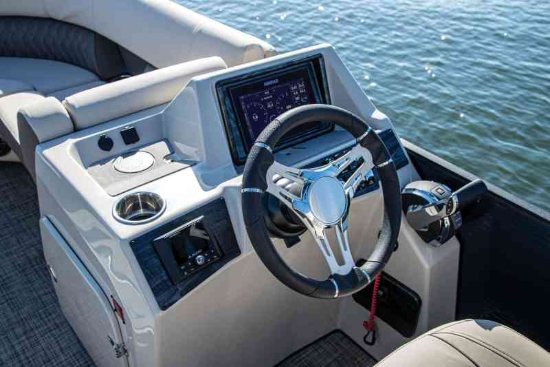 Harris Sunliner 230 Sport helm