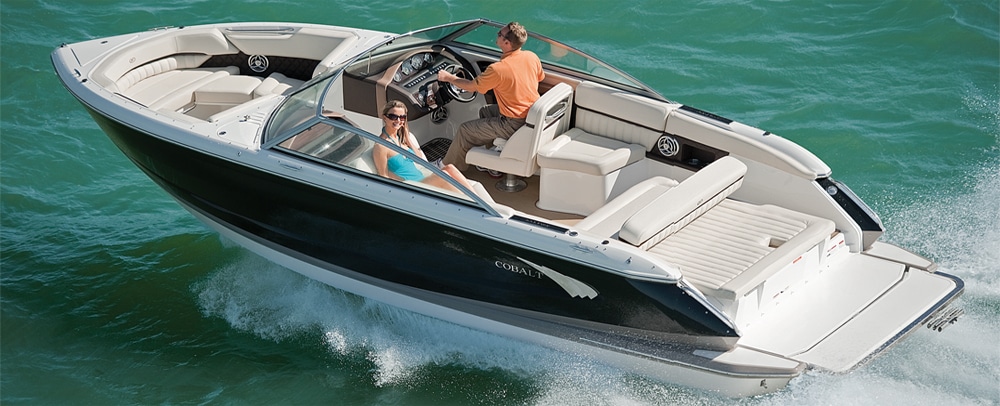 Cobalt A25 | Boating Mag