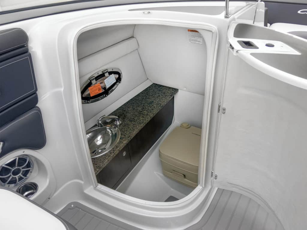 2019 Crownline E 255