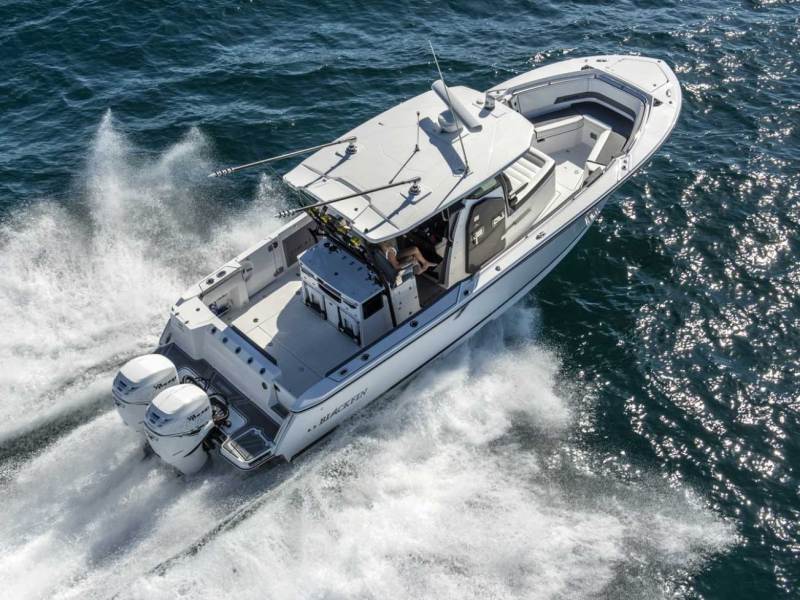 Blackfin 332 CC