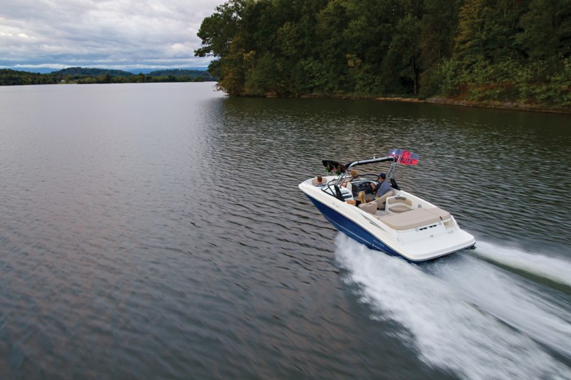Bayliner VR6