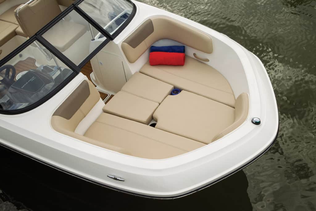 Bayliner VR6