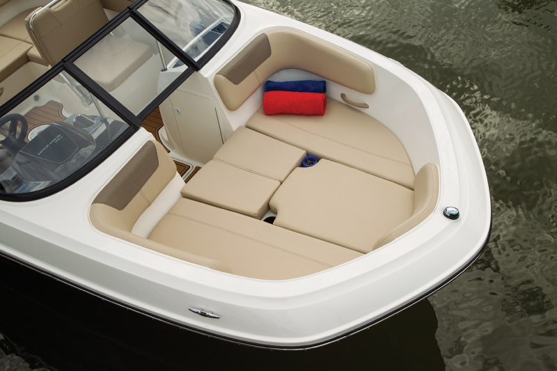 Bayliner VR6