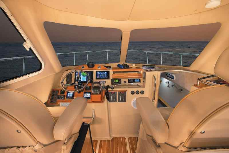 Aspen C107 Helm