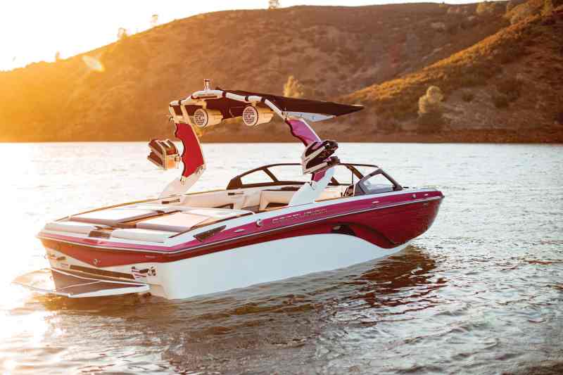 Centurion Vi22 at sunset
