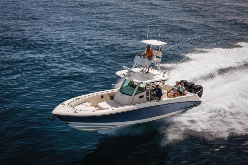 Boston Whaler 350 Outrage