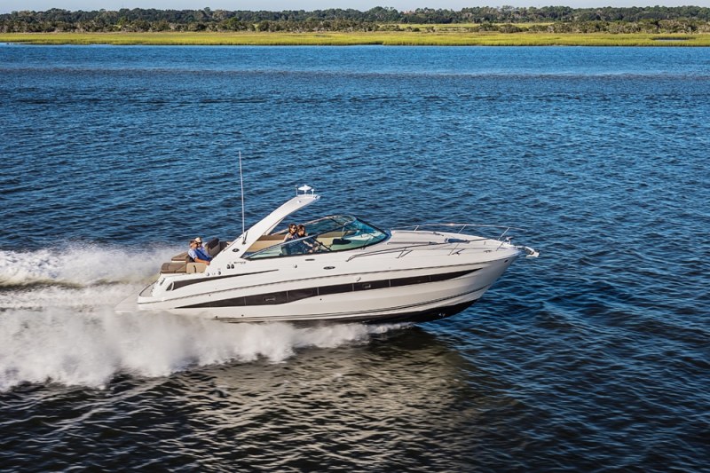Sea Ray 370 Venture