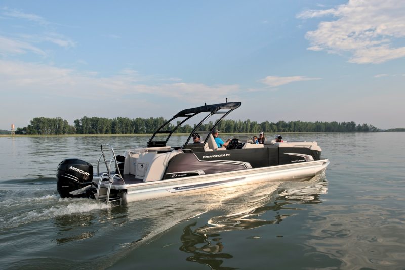 LOA: 29'10"
Beam: 8'6"
Dry Weight: 3,603 lb.
Seating/Weight Capacity: 16/3,203 lb.
Fuel Capacity: 52 gal. More Information: princecraft.com