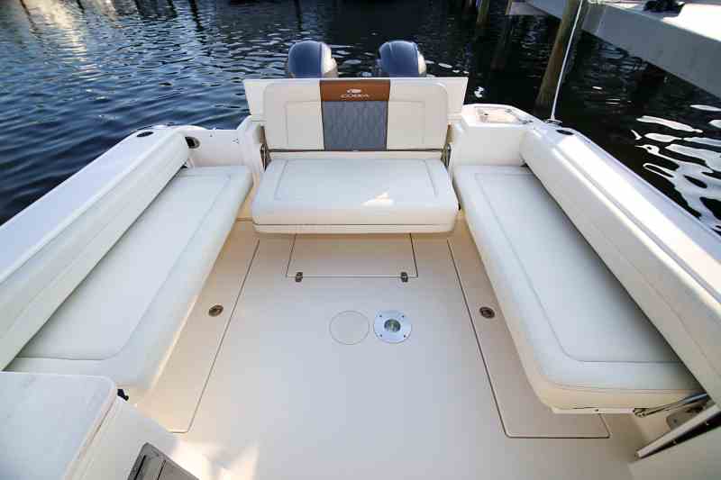 Cobia 280 DC