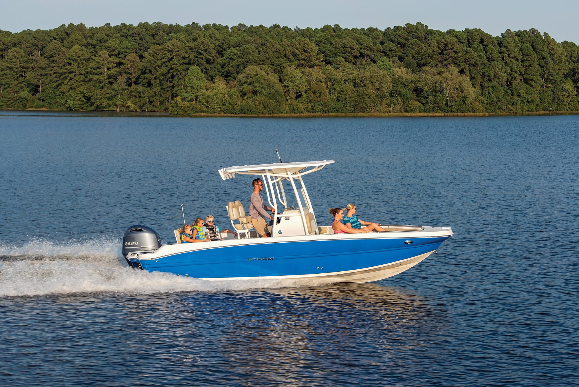2018 Boat Buyers Guide Stingray 236 CC Boating Mag