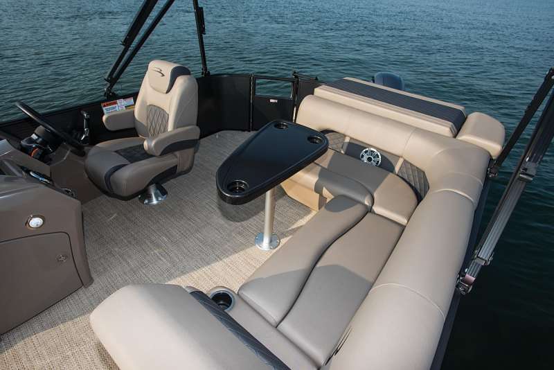 Bennington 21 SLX Premium