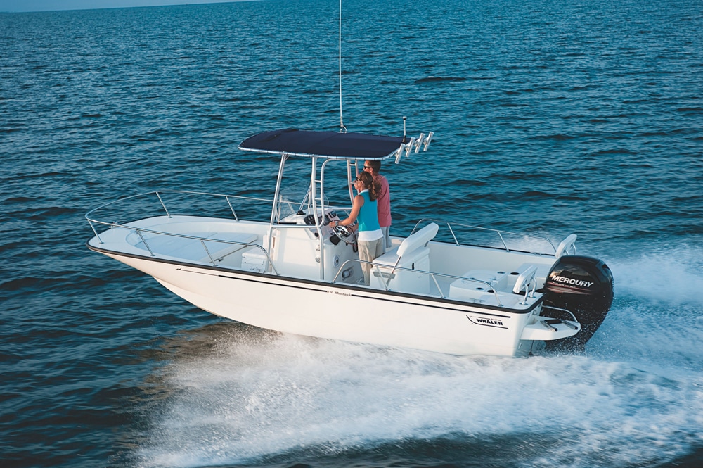 Boston Whaler 210 Montauk | Boating Mag