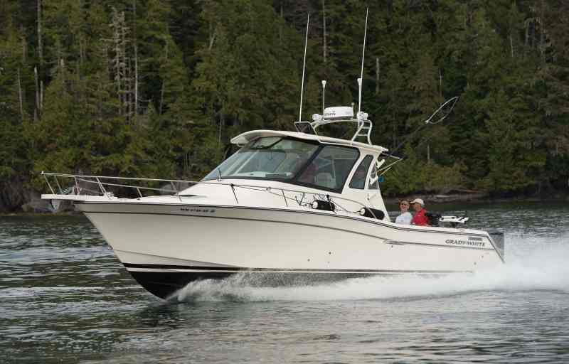 Grady-White Express 330