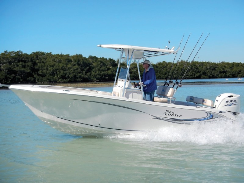 LOA: 21'9"
Beam: 8'5"
Dry Weight: 2,700 lb.
Seating/Weight Capacity: 10/2,389 lb.
Fuel Capacity: 78 gal. More Information: carolinaskiff.com