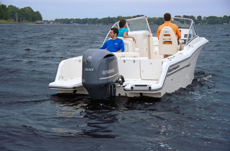 Grady-White Freedom 235