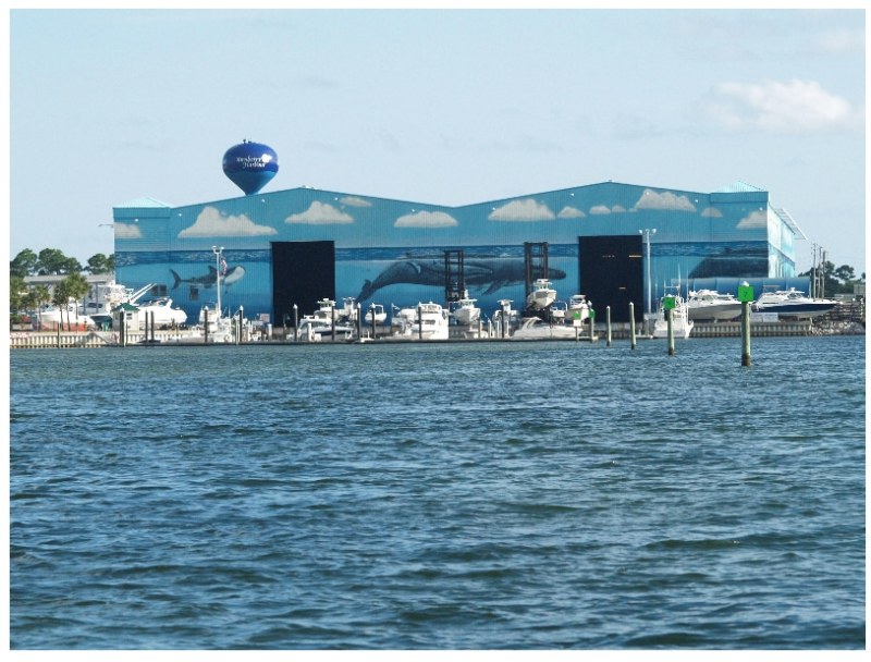 Legendary Marine won Boating Industry’s prestigious Top Dealer award.