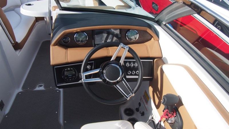 Four Winns HD 240 OB